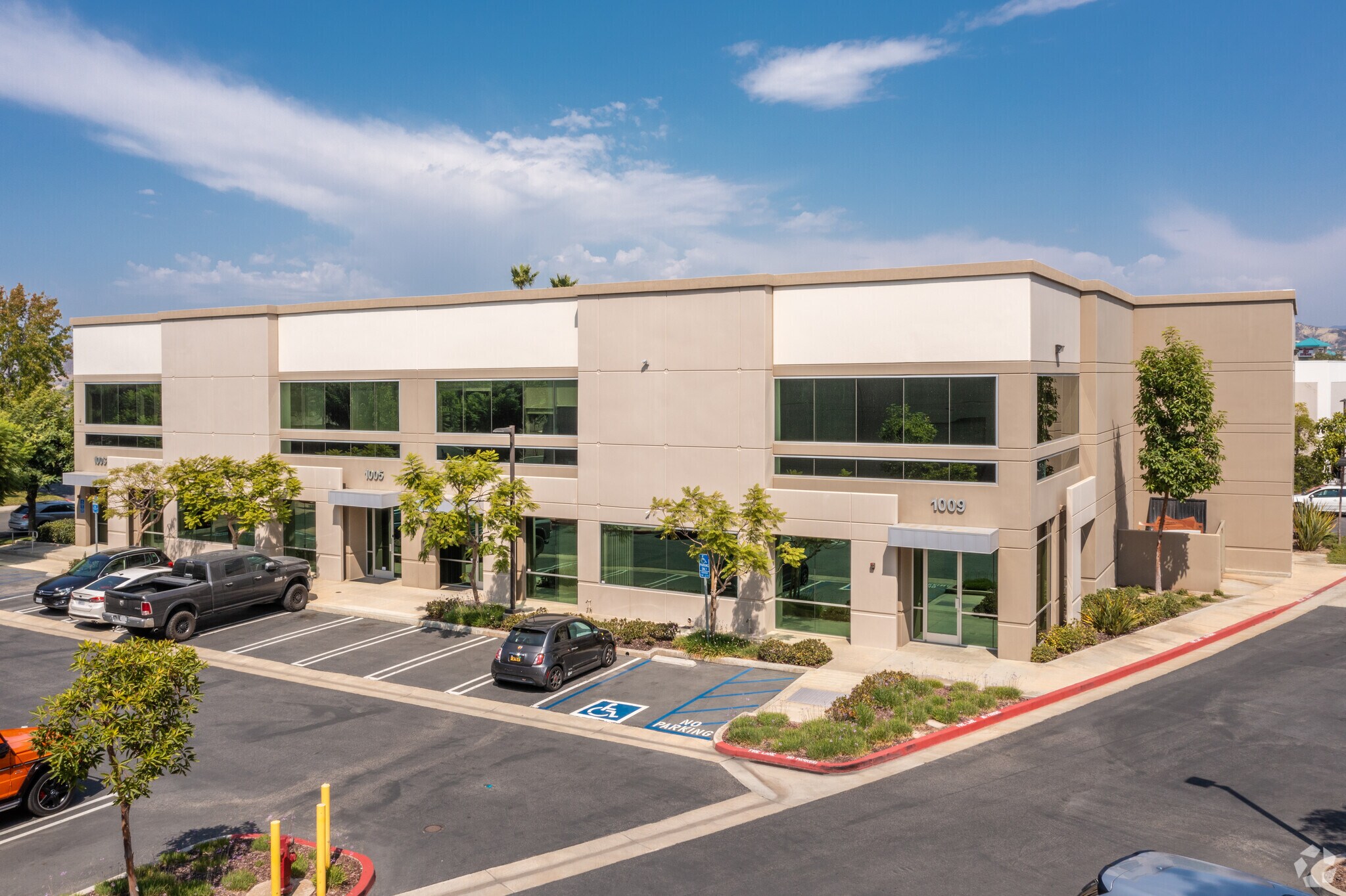 1003-1009 Calle Sombra, San Clemente, CA à louer Photo principale– Image 1 sur 59