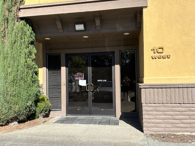 10 Commercial Blvd, Novato, CA à louer - Photo de l’immeuble – Image 2 sur 16