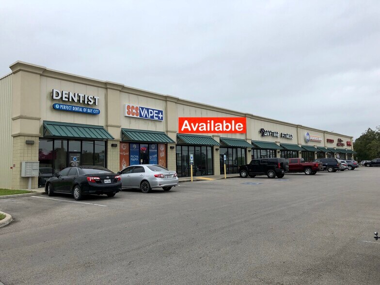 4310 7th St, Bay City, TX à louer - Photo de l’immeuble – Image 1 sur 5