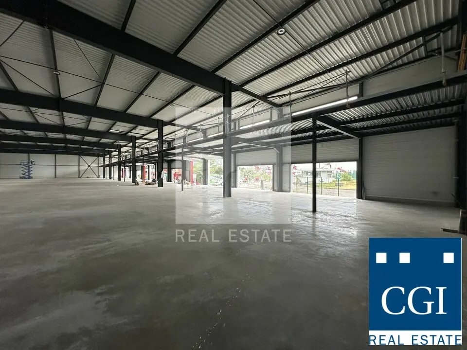 Local d’activités dans Fontanil-Cornillon à louer Photo de l’immeuble– Image 1 sur 7