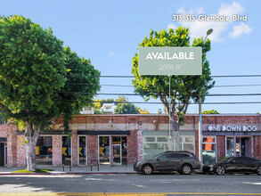 301-343 N Glendale Blvd, Los Angeles, CA à louer Photo de l’immeuble– Image 1 sur 3