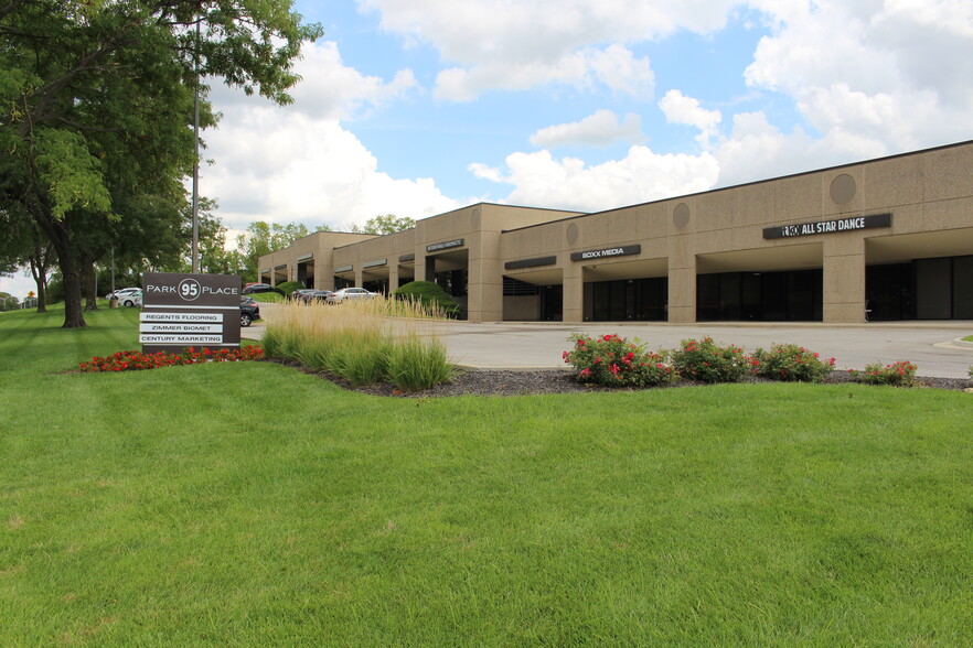 14631-14651 W 95th St, Lenexa, KS à louer - Photo de l’immeuble – Image 1 sur 29