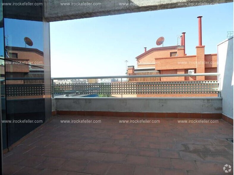 Bureau dans Madrid, Madrid à louer - Photo de l’immeuble – Image 3 sur 13