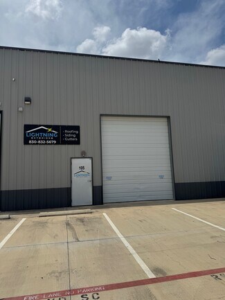 Plus de détails pour 1285 Industrial Dr, New Braunfels, TX - Industriel/Logistique à louer