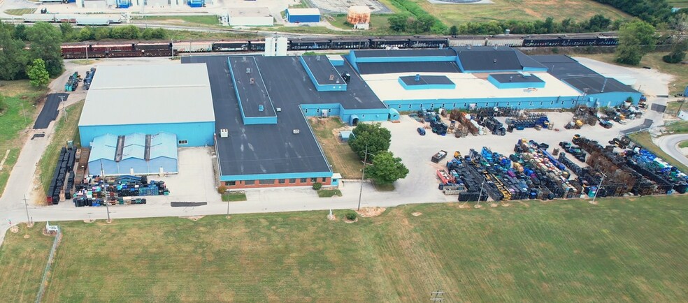 1150 State St, Fostoria, OH à vendre - Photo de l’immeuble – Image 3 sur 12