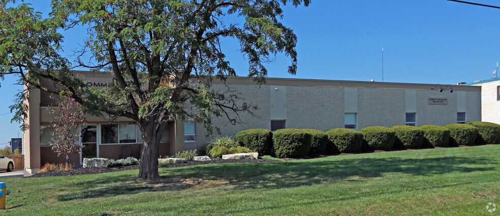 151 Cushman Rd, St Catharines, ON à louer - Photo de l’immeuble – Image 3 sur 3