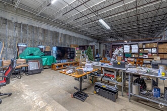 7516 W Irlo Bronson Memorial Hwy, Kissimmee, FL à louer Photo intérieure– Image 1 sur 2