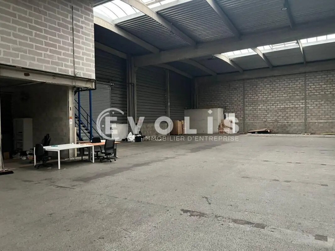 Local d’activités dans Chassieu à louer Photo intérieure– Image 1 sur 3
