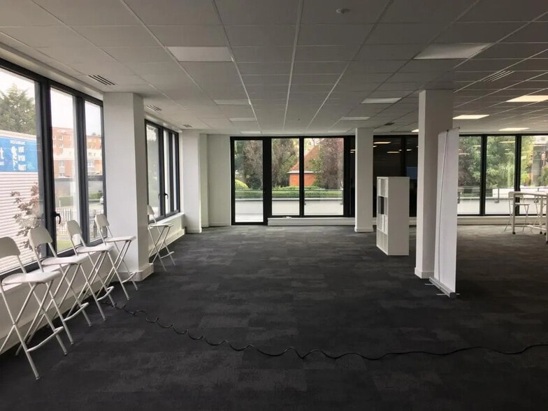 393 Rue Du Général De Gaulle, Marcq-en-Baroeul à louer - Photo de l’immeuble – Image 3 sur 3