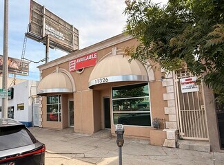 Plus de détails pour 11326 Ventura Blvd, Studio City, CA - Local commercial à louer