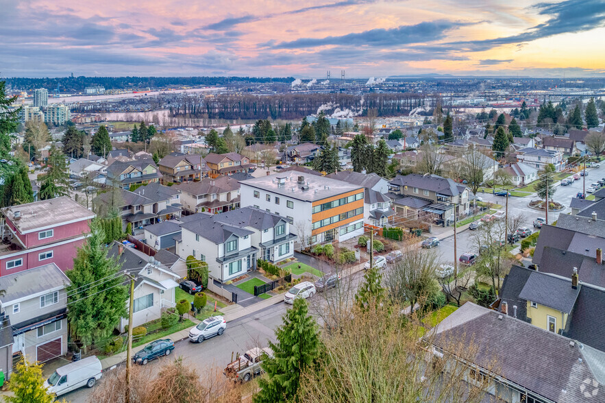 1210 Seventh Ave, New Westminster, BC à vendre - Photo de l’immeuble – Image 3 sur 4