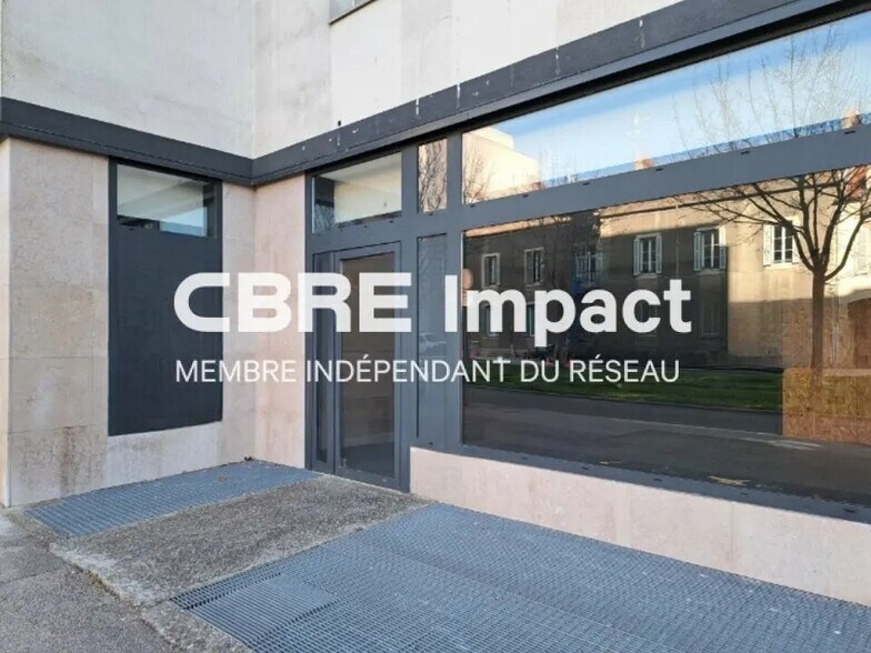 Local commercial dans Dijon à vendre - Photo de l’immeuble – Image 3 sur 8