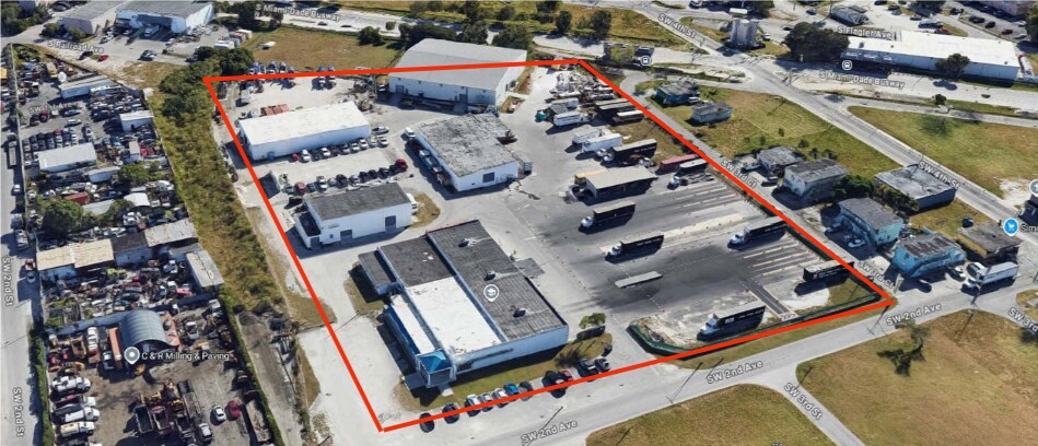 225 SW 2nd Ave, Homestead, FL à vendre - Photo de l’immeuble – Image 2 sur 38