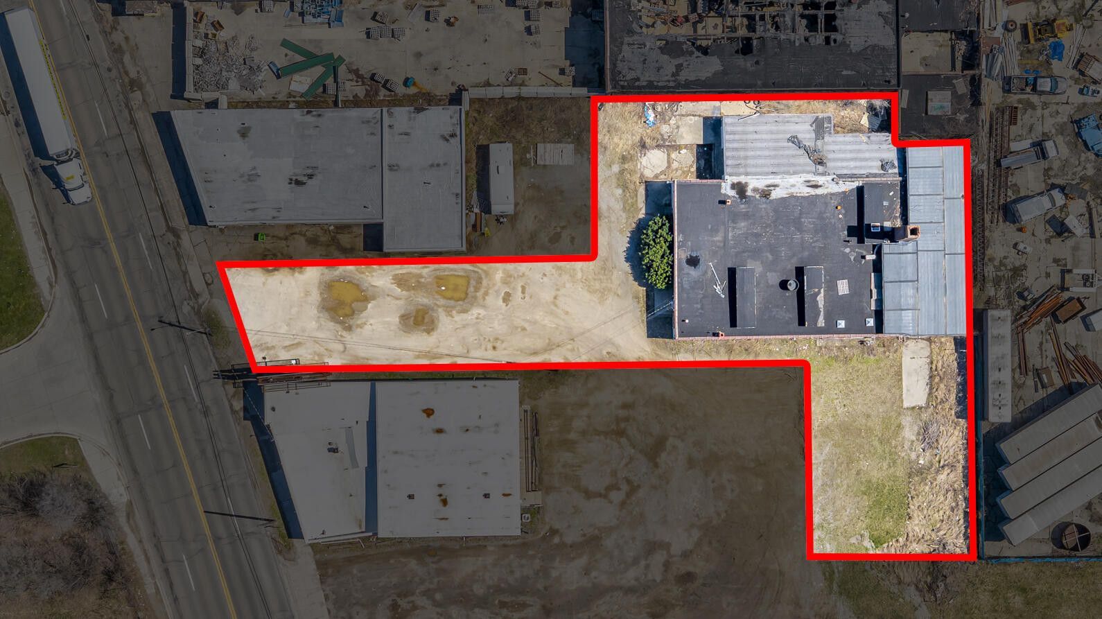 2419 E Michigan Ave, Jackson, MI à vendre Photo principale– Image 1 sur 18