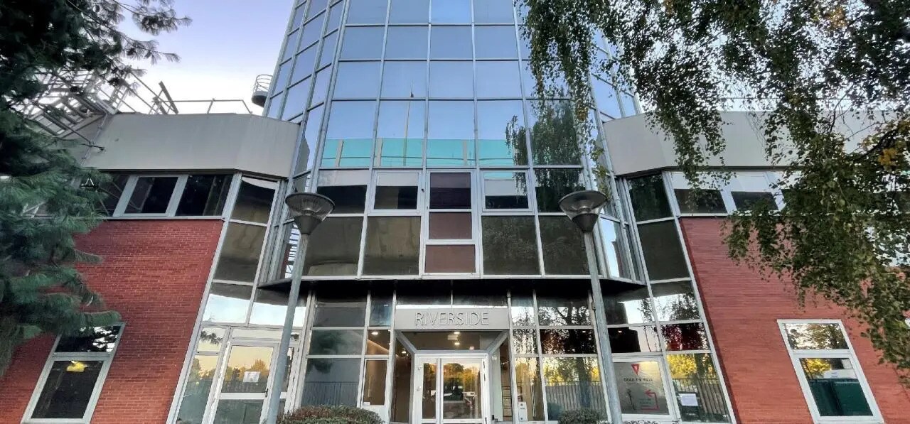 22-23 Quai Du President Carnot, Saint-Cloud à vendre Photo de l’immeuble– Image 1 sur 4