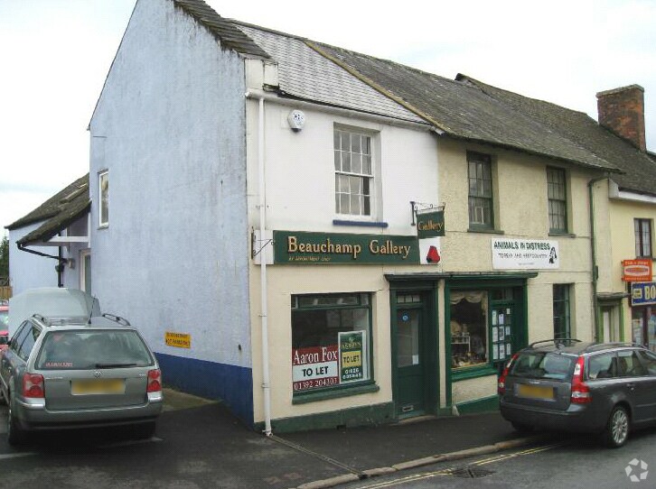 81 Fore St, Bovey Tracey à louer Photo principale– Image 1 sur 3