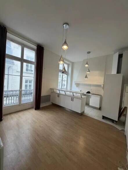 3 Rue Des Guillemites, Paris à vendre - Photo intérieure – Image 2 sur 5
