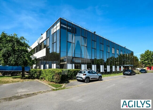 Plus de détails pour Local d'activités à louer