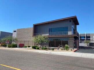 Plus de détails pour 7800 E Greenway Rd, Scottsdale, AZ - Industriel/Logistique à vendre