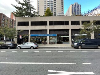 Plus de détails pour 345-395 South End Ave, New York, NY - Local commercial à louer