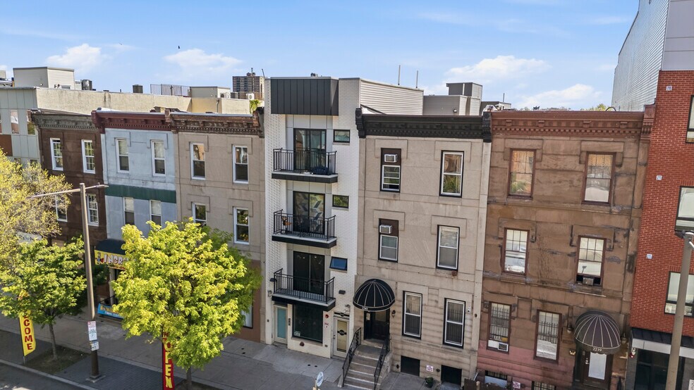 2243 N Broad St, Philadelphia, PA à vendre - Photo de l’immeuble – Image 2 sur 25
