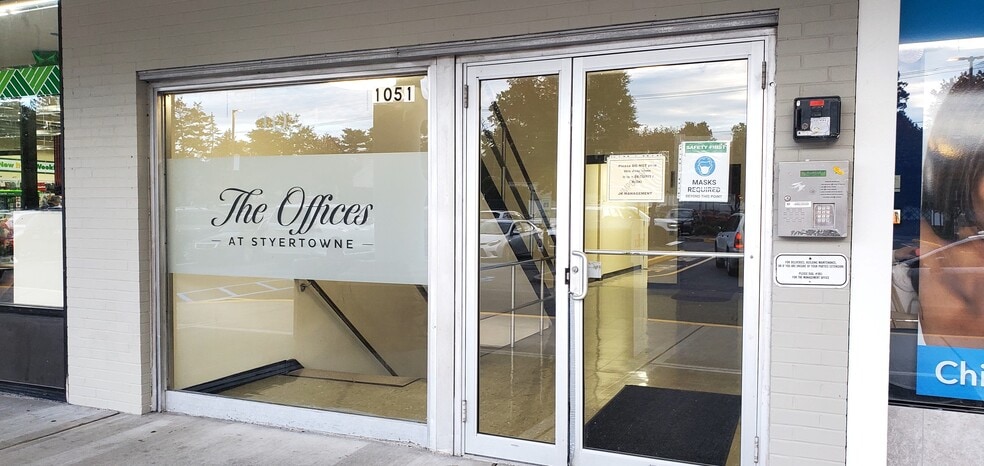 1033-1061 Bloomfield Ave, Clifton, NJ à louer - Photo principale – Image 1 sur 3