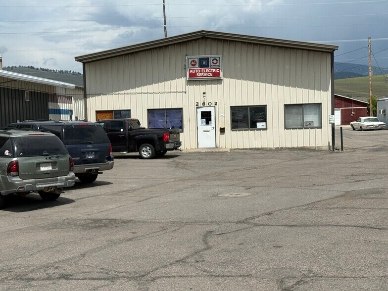 2602 W Broadway St, Missoula, MT à louer - Photo de l’immeuble – Image 3 sur 5