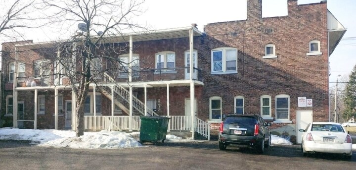 2201 N Taylor Rd, Cleveland Heights, OH à vendre - Photo de l’immeuble – Image 2 sur 4