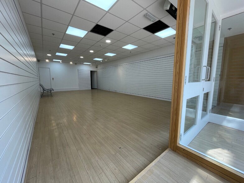 15 High St, Sittingbourne à louer - Photo de l’immeuble – Image 2 sur 11