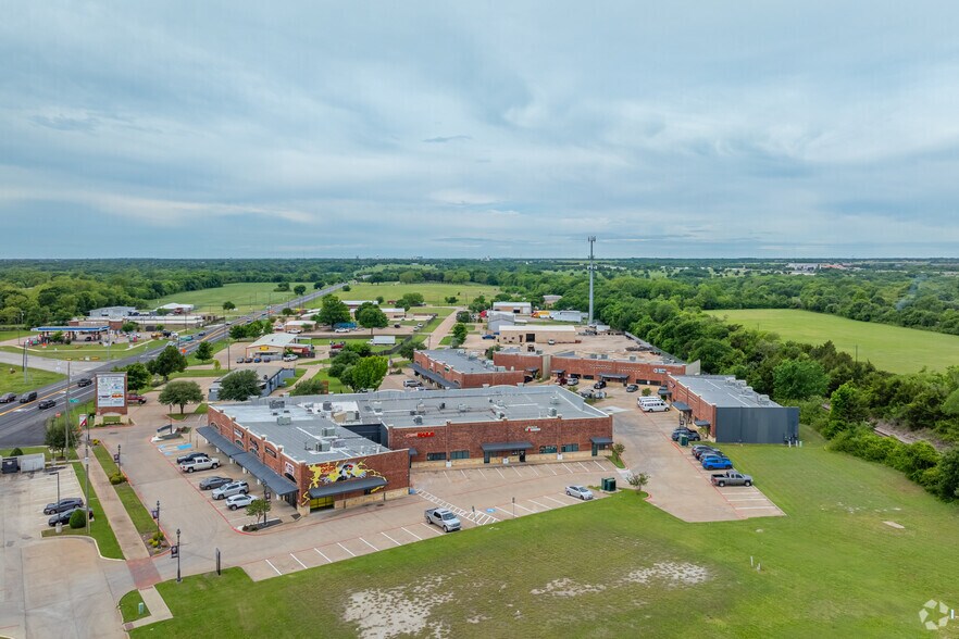 205 S Main St, Red Oak, TX à louer - Aérien – Image 2 sur 17