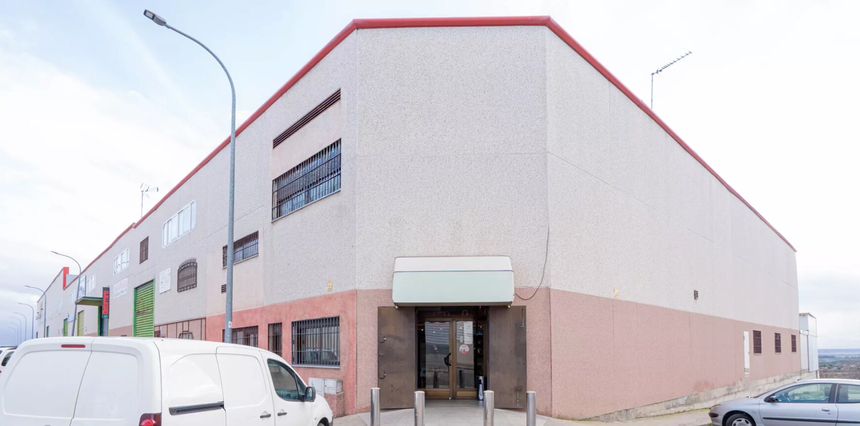 Local commercial dans Esquivias, Toledo à vendre Photo de l’immeuble– Image 1 sur 14