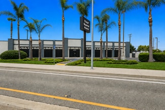 Plus de détails pour 2301 Newport Blvd, Costa Mesa, CA - Bureau à vendre