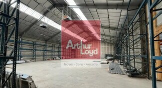 Plus de détails pour Industriel/Logistique à louer