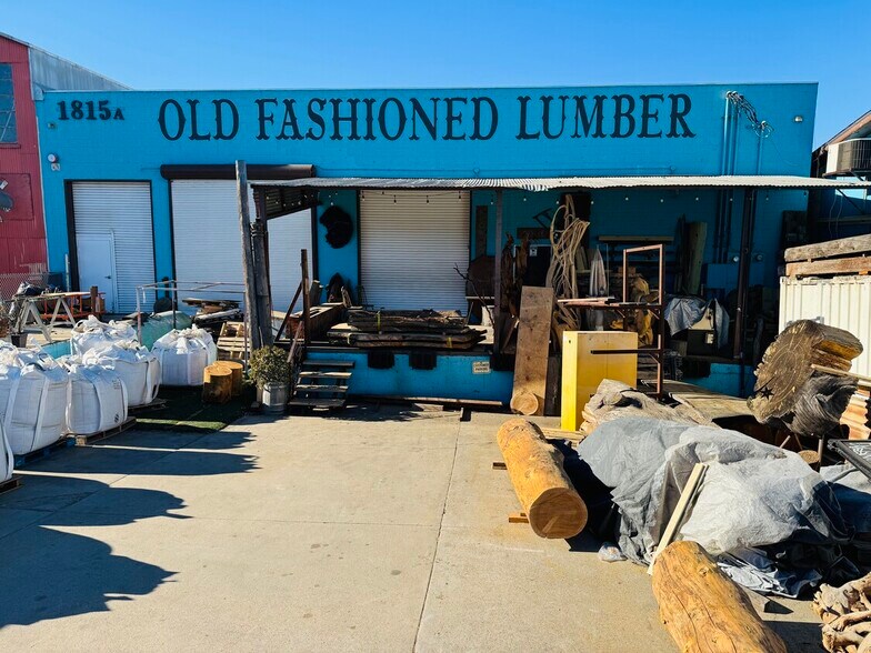 1815-1845 Main St, San Diego, CA à louer - Photo de l’immeuble – Image 1 sur 7