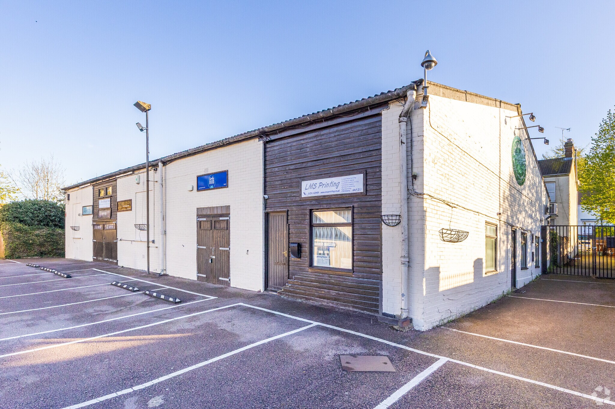 Station Way W, Aylesbury à louer Photo de l’immeuble– Image 1 sur 10