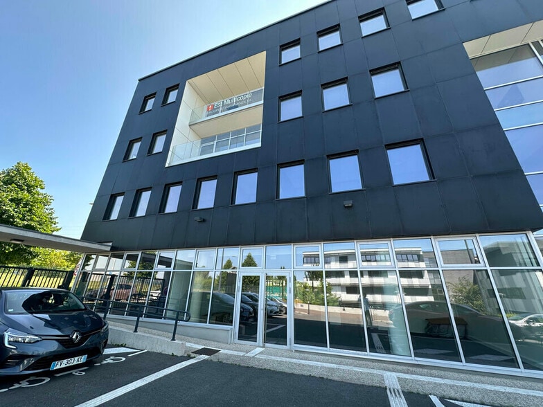 Bureau dans Bezannes à louer - Photo de l’immeuble – Image 1 sur 10