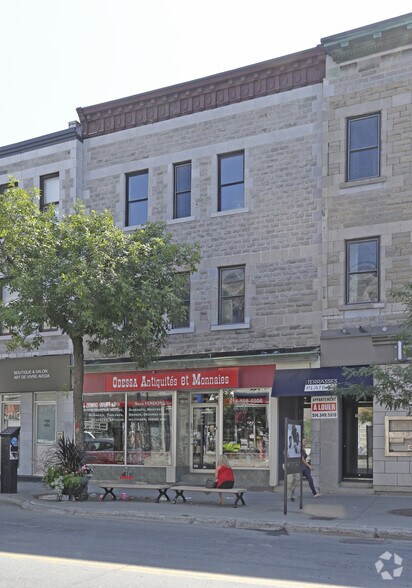 1100-1108 Av du Mont-Royal E, Montréal, QC à louer - Photo de l’immeuble – Image 3 sur 4