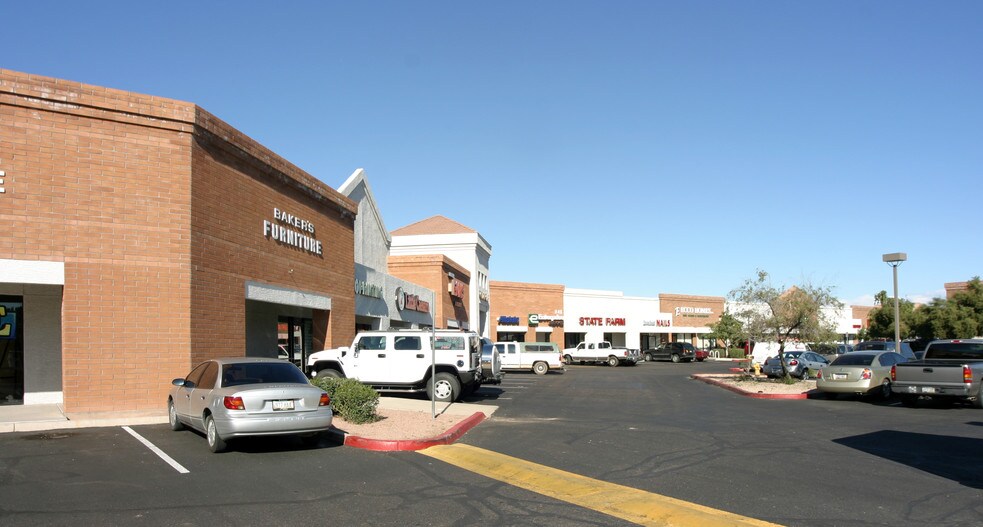 1130-1184 N Gilbert Rd, Gilbert, AZ à louer - Photo de l’immeuble – Image 2 sur 21