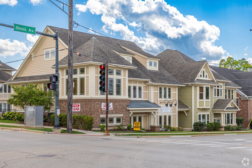 409 Illinois Ave, St Charles, IL à louer - Photo principale – Image 1 sur 5