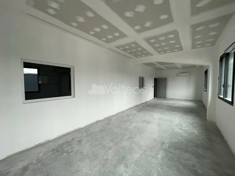 Local d’activités dans Cugnaux à louer - Photo intérieure – Image 3 sur 6