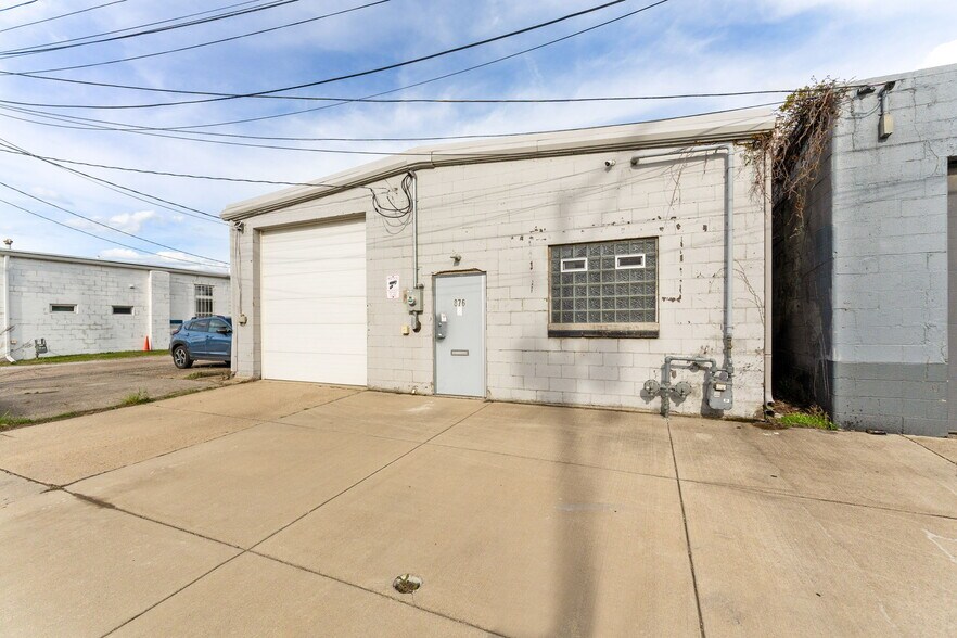 876 N 20th St, Columbus, OH à louer - Photo principale – Image 1 sur 21