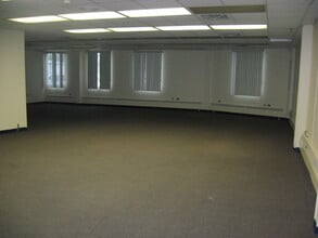 1331 Broad Ave, Findlay, OH à louer Photo intérieure– Image 2 sur 5