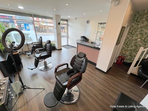 181 Monton Rd, Manchester à louer Photo intérieure– Image 1 sur 14
