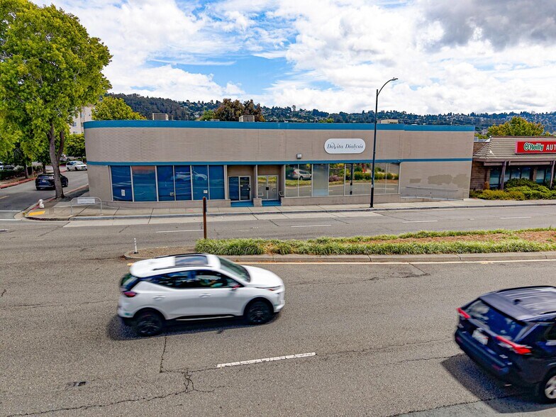 10690 San Pablo Ave, El Cerrito, CA à vendre - Photo de l’immeuble – Image 1 sur 12