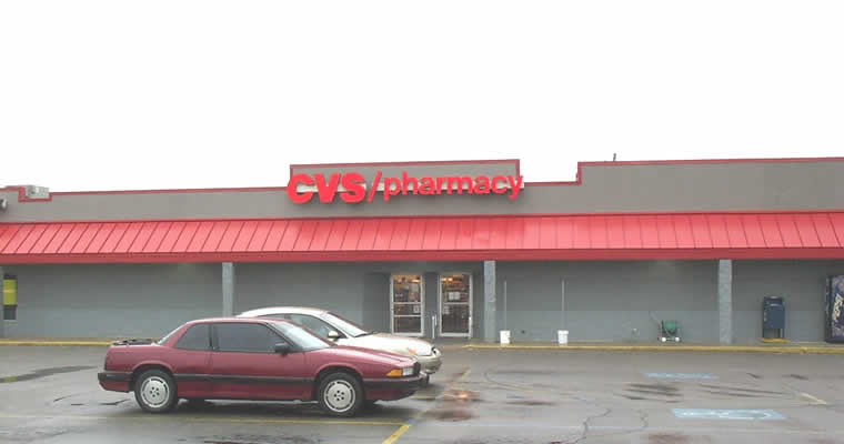 854 N Plymouth Rd, Winamac, IN à louer - Photo de l’immeuble – Image 3 sur 5