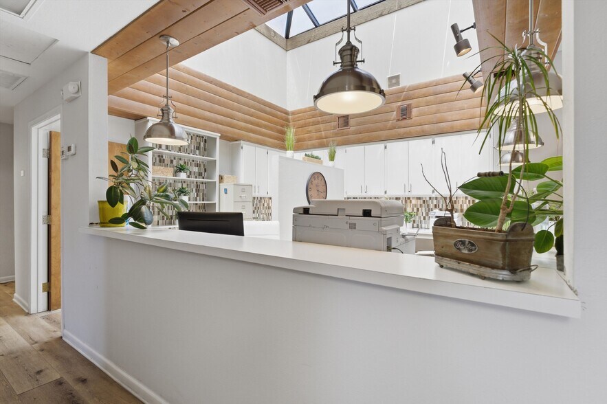 44709 Date Ave, Lancaster, CA à vendre - Photo de l’immeuble – Image 3 sur 28