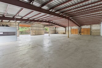 213 Whitsett Rd, Nashville, TN à louer Photo intérieure– Image 2 sur 9