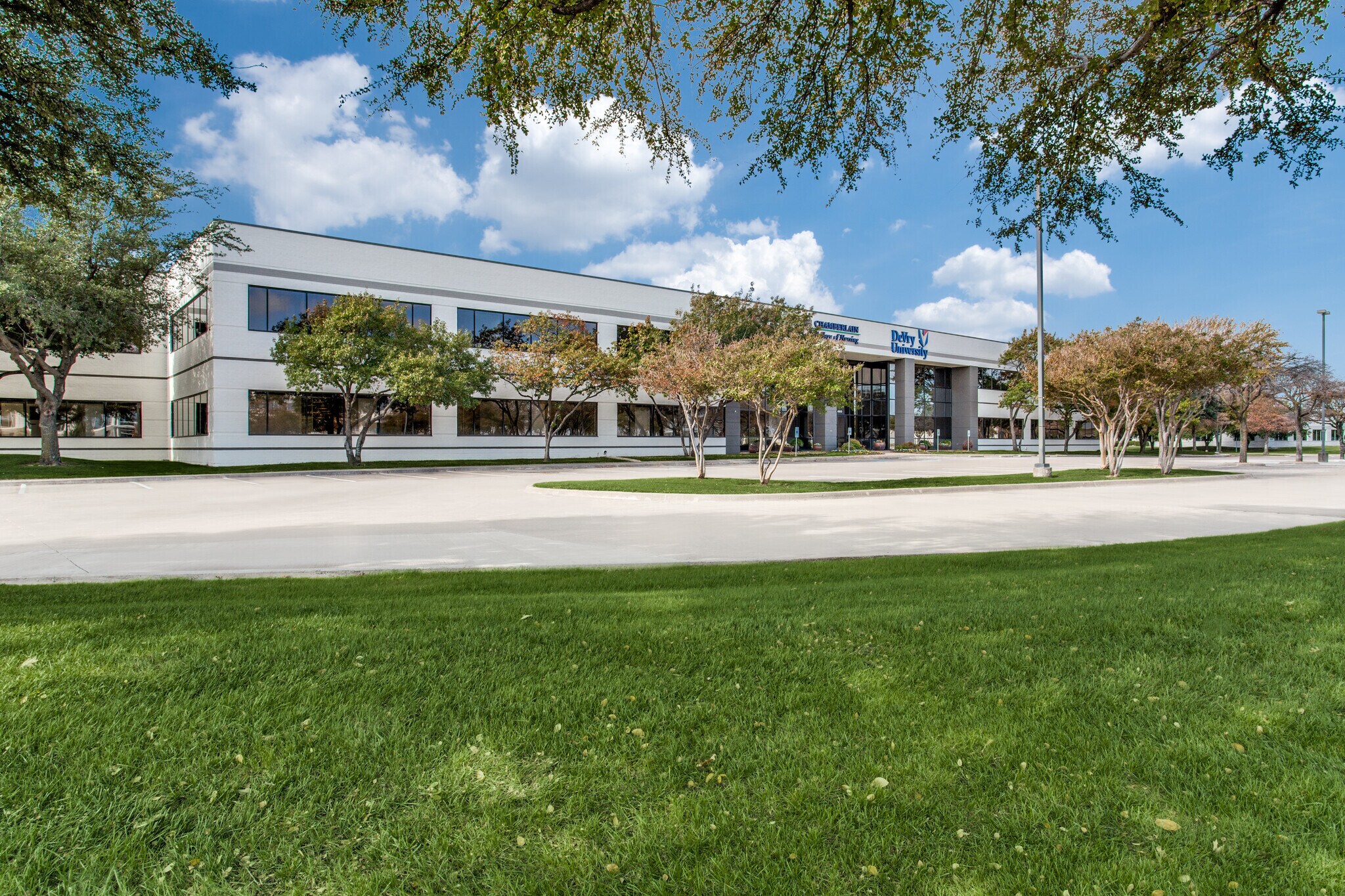 4800 Regent Blvd, Irving, TX à vendre Photo de l’immeuble– Image 1 sur 10