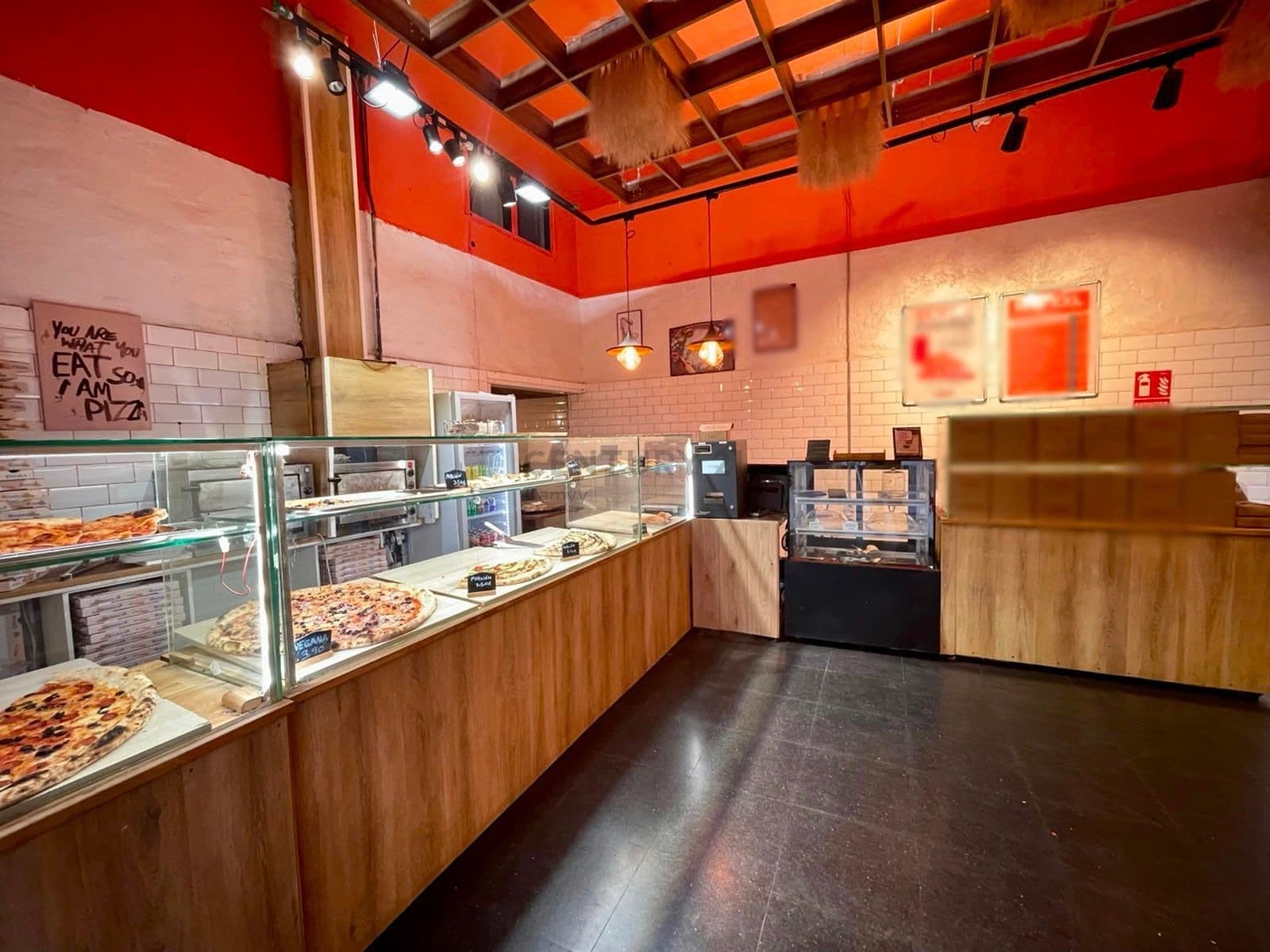 Local commercial dans Barcelone, Barcelona à louer Photo intérieure– Image 1 sur 14