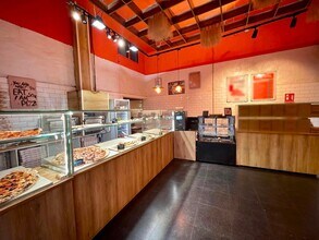 Local commercial dans Barcelone, Barcelona à louer Photo intérieure– Image 1 sur 14